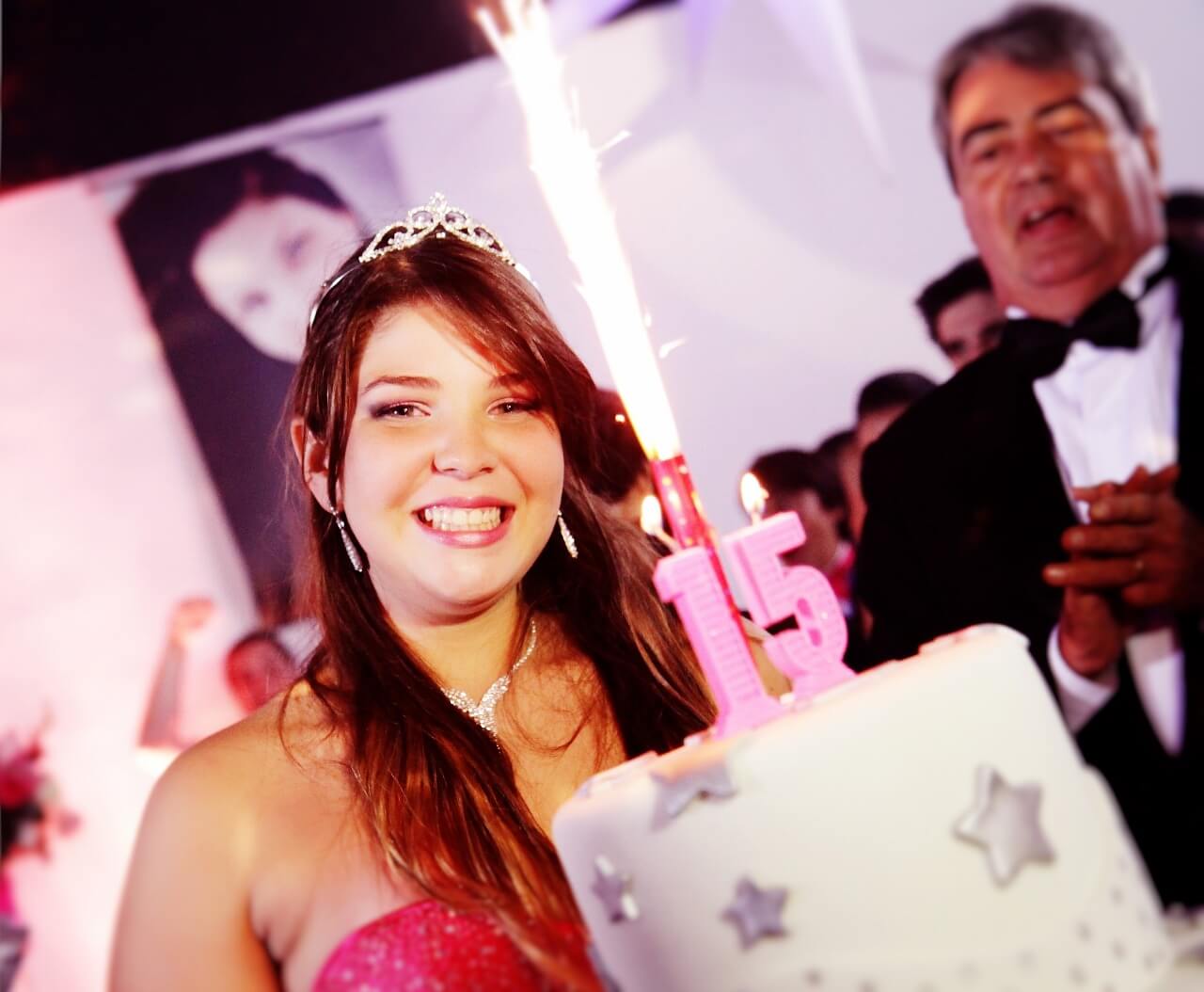 Como organizar uma festa de 15 anos inesquecível? Sua filha fará 15 anos? Saiba como.